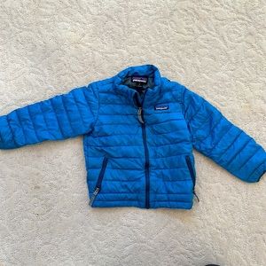 Patagonia puffer jacket size 4T